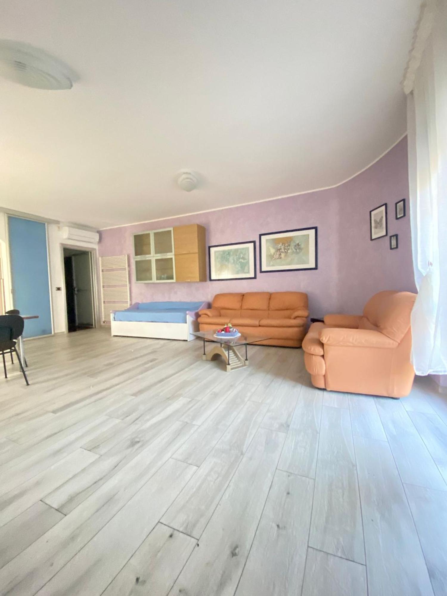 Caserma Guelfa - Casa Vacanza Chiarina San Benedetto del Tronto Exterior photo