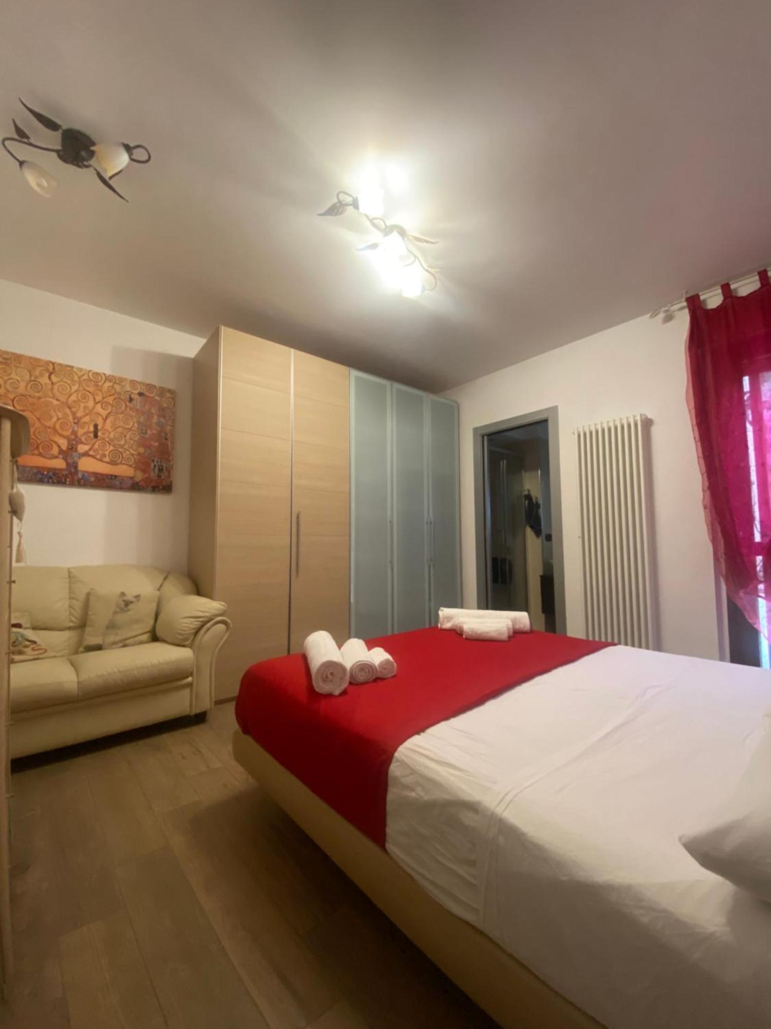 Caserma Guelfa - Casa Vacanza Chiarina San Benedetto del Tronto Exterior photo