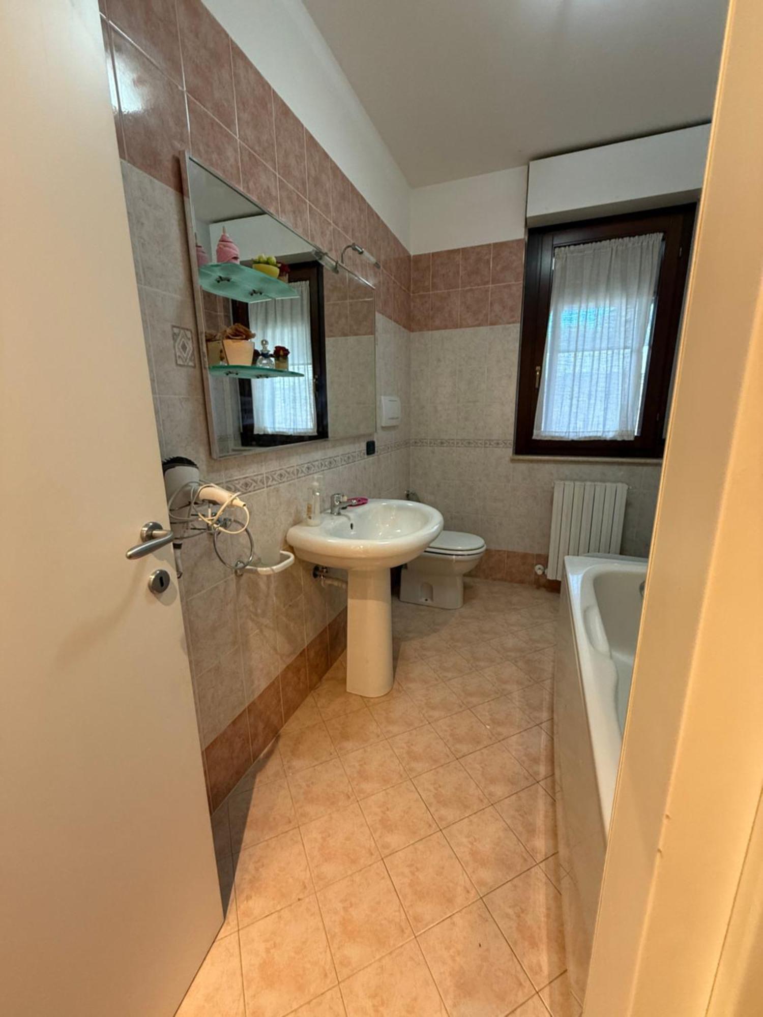 Caserma Guelfa - Casa Vacanza Chiarina San Benedetto del Tronto Exterior photo