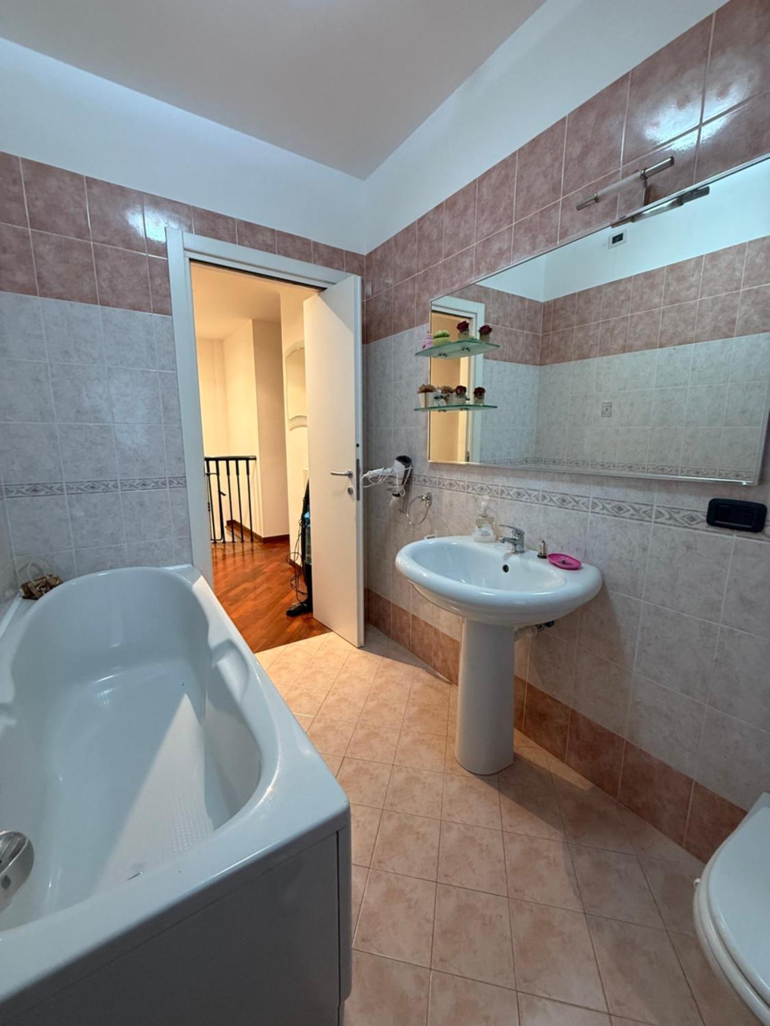 Caserma Guelfa - Casa Vacanza Chiarina San Benedetto del Tronto Exterior photo